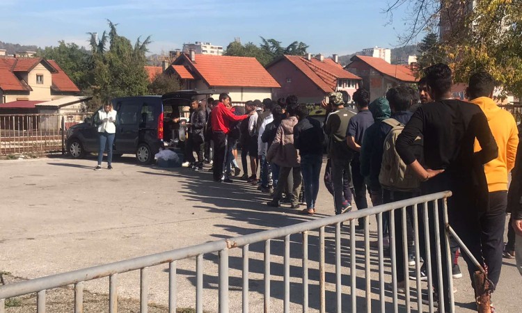 Migrant issue in BiH in danger of turning into a humanitarian crisis