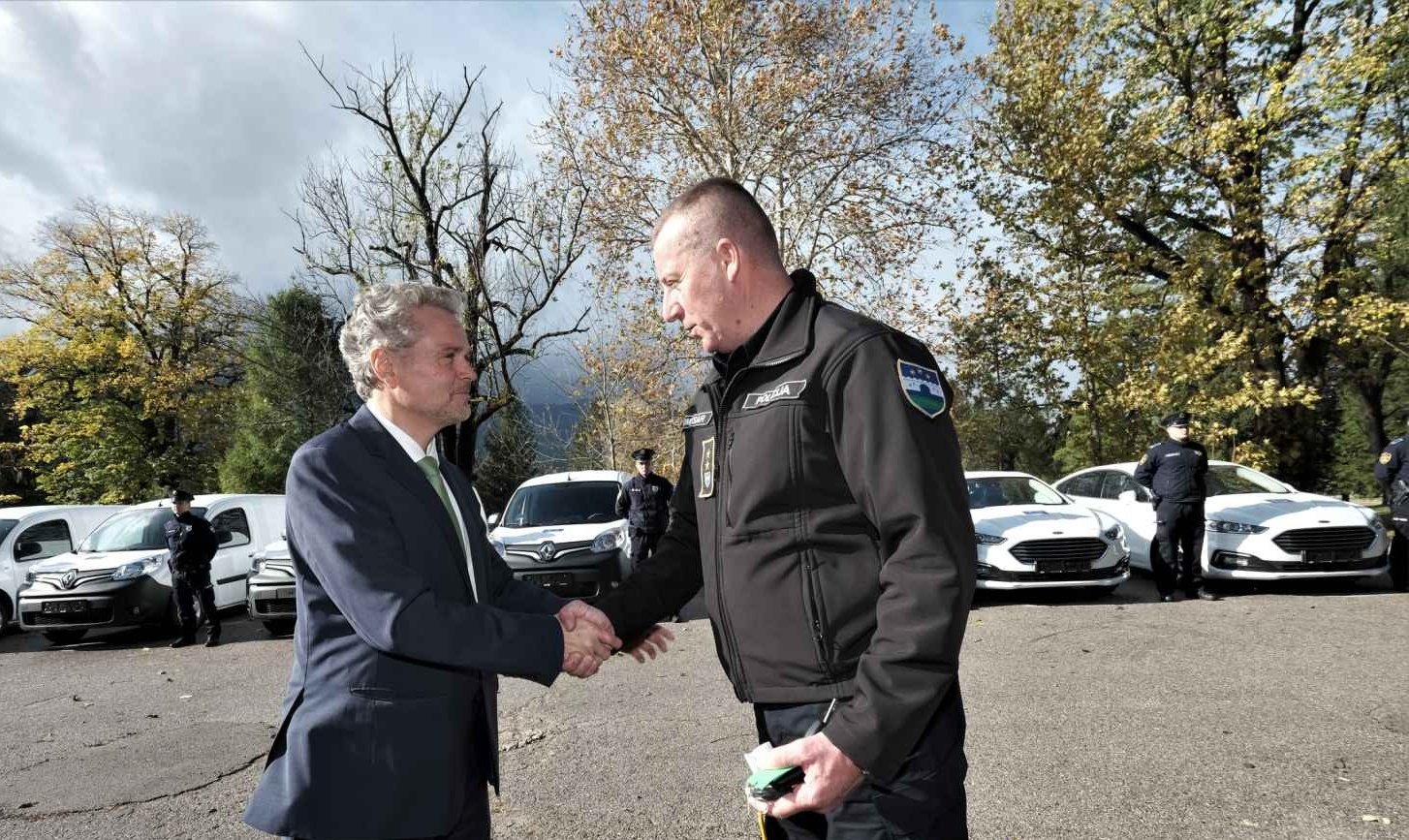 EU calls for the immediate closure of the Vučijak camp