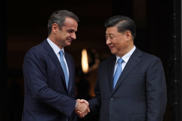 Government Spokesman focused on the 16 agreements co-signed by Mitsotakis and Xi Jinping