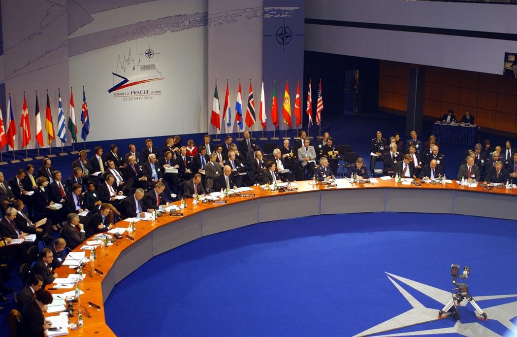 Kyriakos Mitsotakis to denounce the Turkish provocations at the NATO Summit