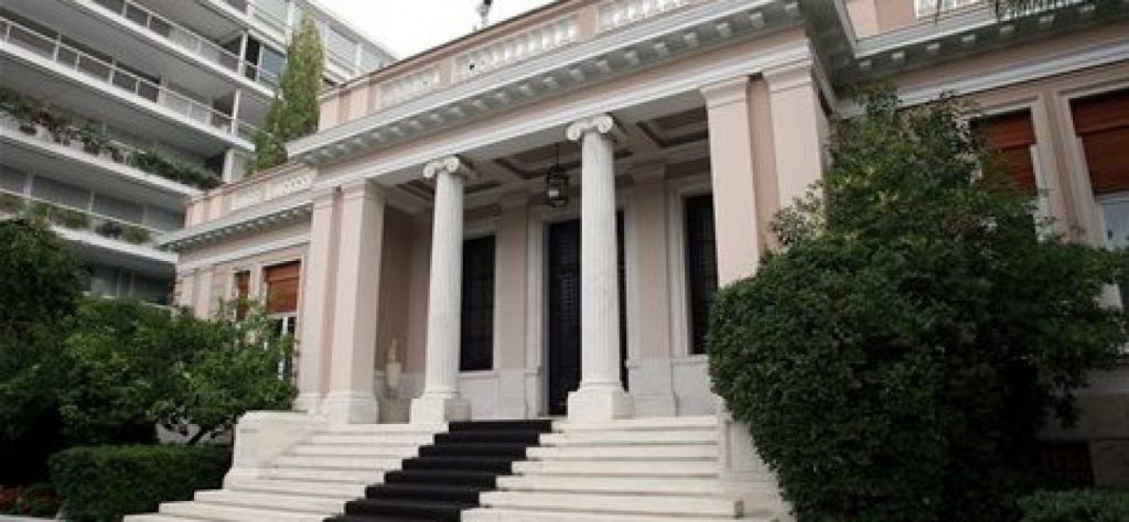 Maximos Mansion meeting on migration issue in the presence of Agapidaki but not Stephanis