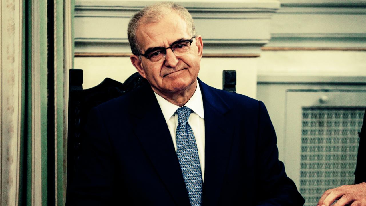 Greek Deputy Foreign Minister resigns following scandal with fake resume