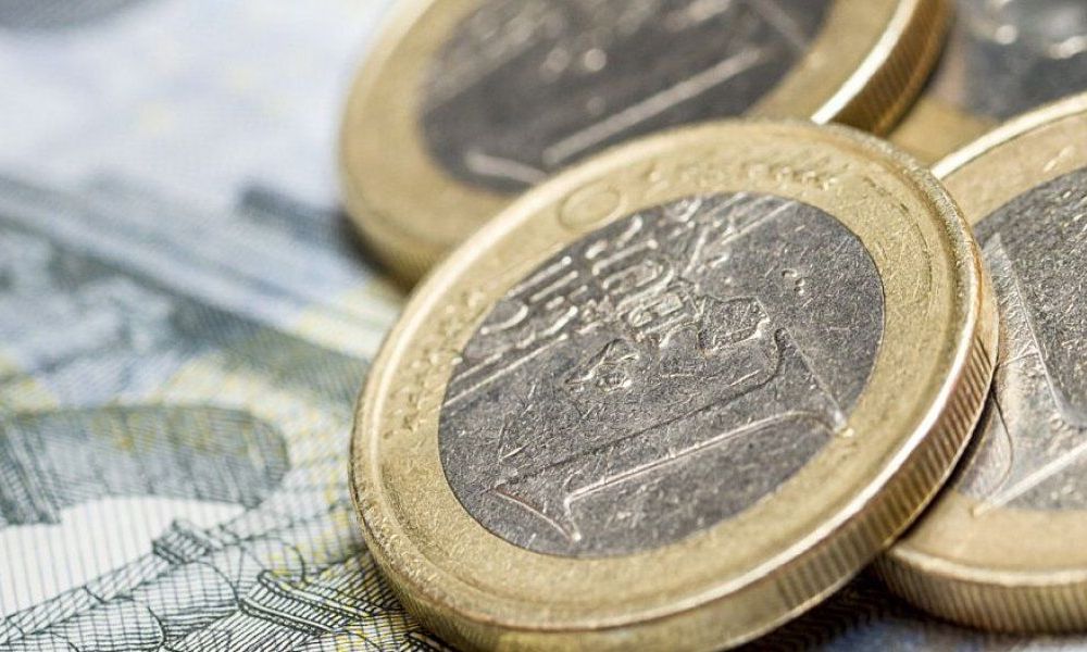Greek primary surplus close to € 5 billion