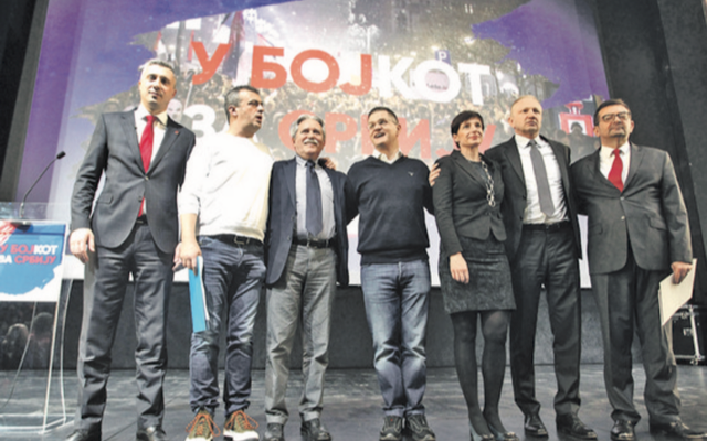 Serbia: Main opposition officially kicks off boycott against the elections