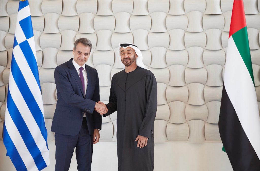 Mitsotakis wraps up his working visit to the Arabian Peninsula with a series of contacts in Abu Dhabi