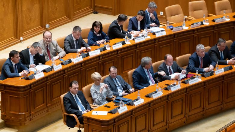 Romania: Motion of Censure is voted through – The Orban administration has fallen