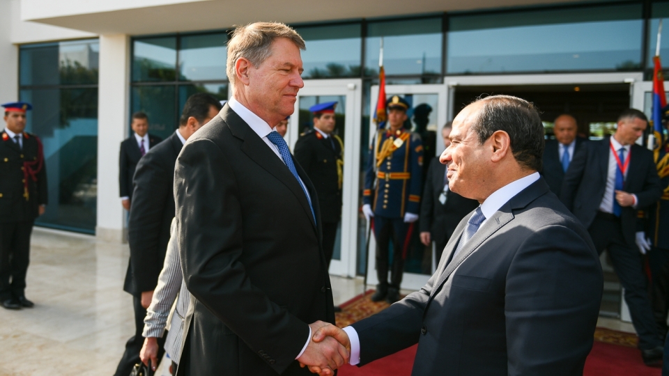 Romania: Ioannis and Sisi speak over the phone