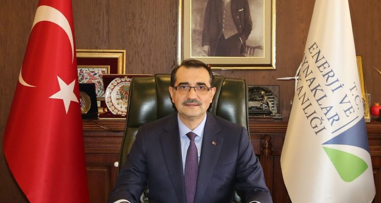 Turkey: Energy Minister announces drilling operations south of Kastellorizo