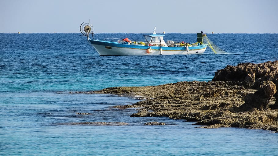 Cyprus: Kadis raises issue of illegal and unregulated fishing at the EU