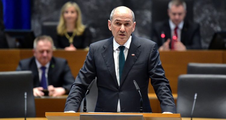 Slovenia: Janša and der Leyen to resolve four year old issue