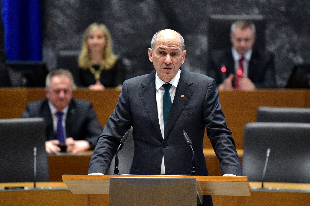 Slovenia: Janša and der Leyen to resolve four year old issue