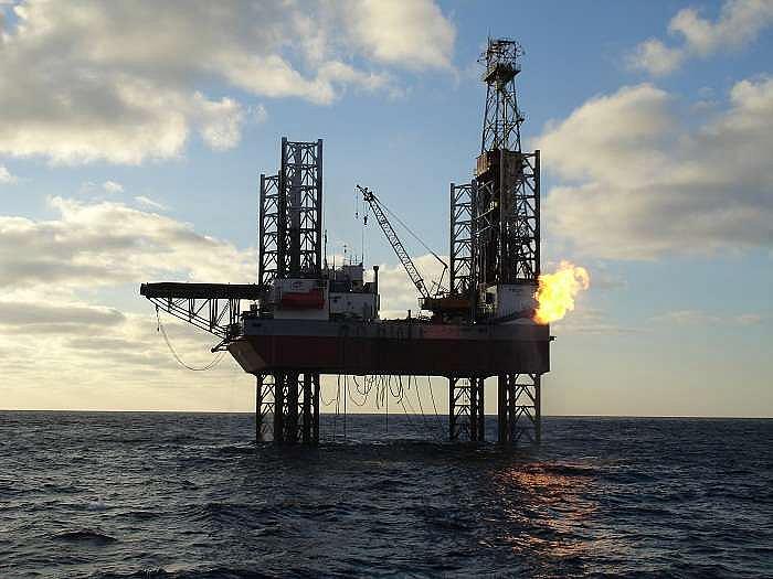 Romania: Energy Minister announces gas extraction in the Black Sea in 2021