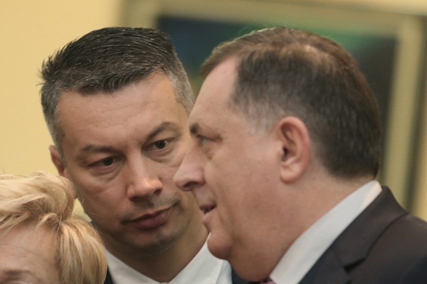 BiH: Political games in the ruling coalition: Who comes out on top?