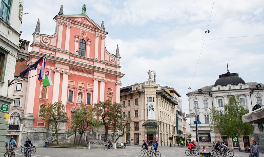 Turistična industrija doživlja učinke epidemije Govt-19