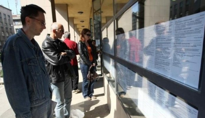 Bulgaria: Number of employees drops 3% according to NSI