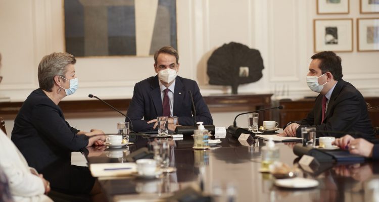 Greece: Commissioner Johansson meets with Mitsotakis and Dendias