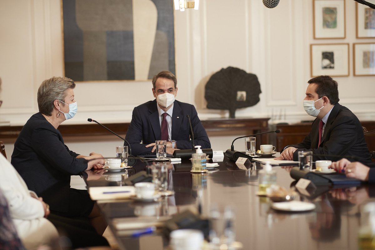 Greece: Commissioner Johansson meets with Mitsotakis and Dendias