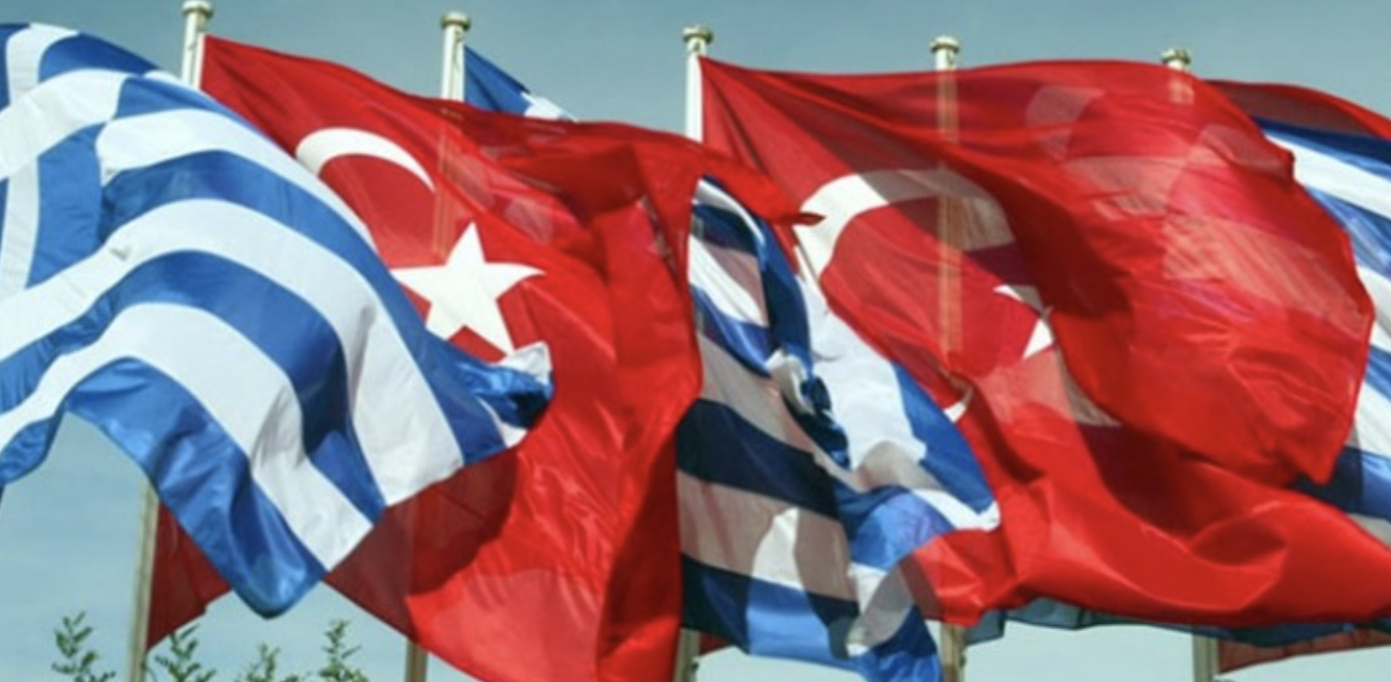 Survey: How Greeks and Turks see their neighbors