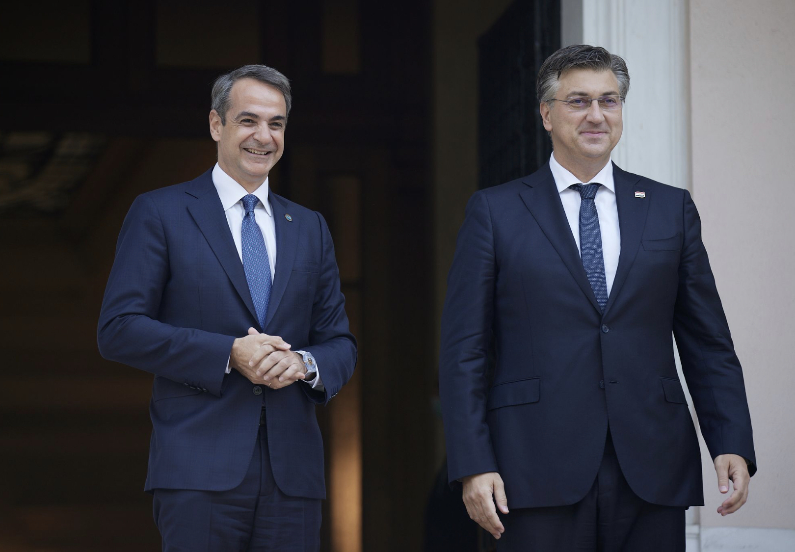 The Greek PM received the PM of Croatia in Athens