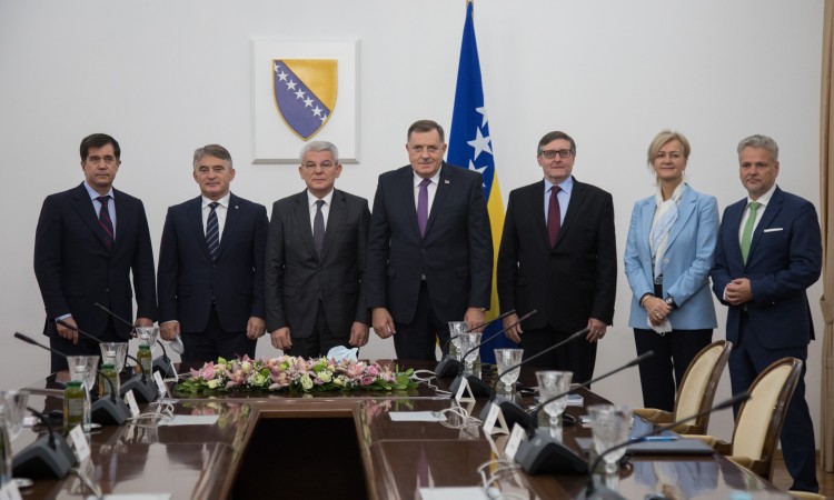 BiH: Western countries are trying to find solutions to the crisis in BiH