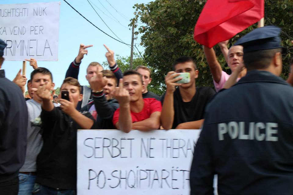 Kosovo: Calls to avoid cross-ethnic incidents