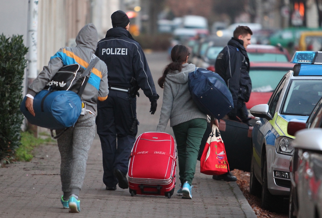 Citizens of FYROM still seeking asylum in EU member countries