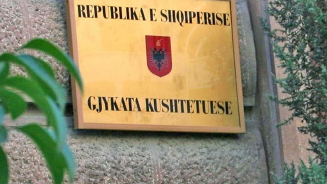 Drejtësia, gara mes atyre që ikin edhe atyre që po futen në sistem