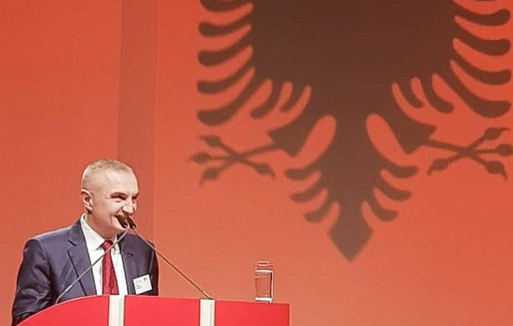 Presidenti shpreson që BE të hapë negociatat me Shqipërinë në qershor