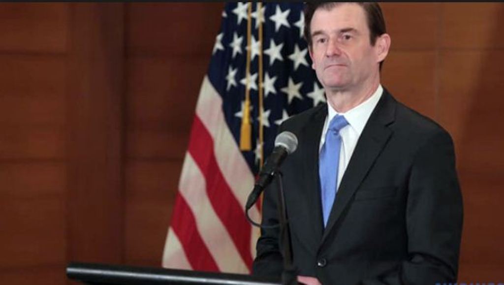 David Hale kërkon vazhdimin e dialogut Kosovë-Serbi