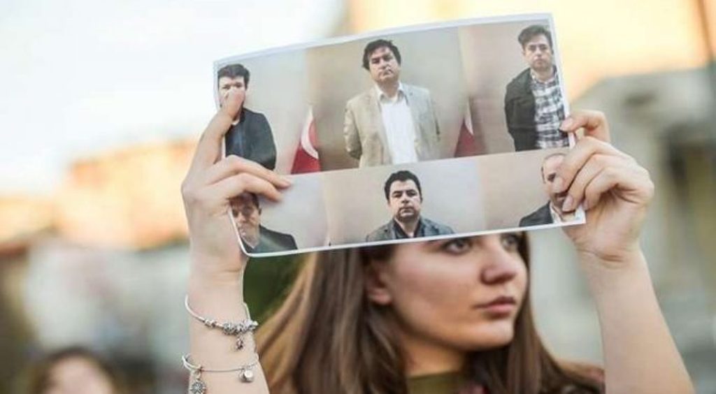 Turqia reagon kundër SHBA ndaj dëbimit të 6 turqve nga Kosova