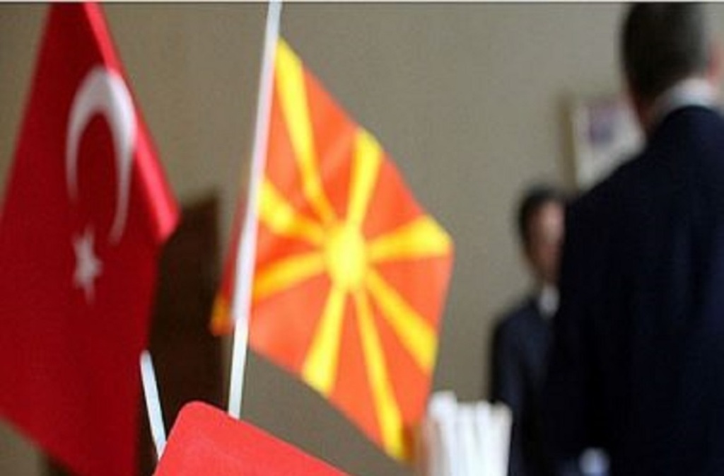 Turqia në kërkim të strukturave të dyshuara si “FETO” edhe në Maqedoninë e Veriut, Qeveria e kujdesshme