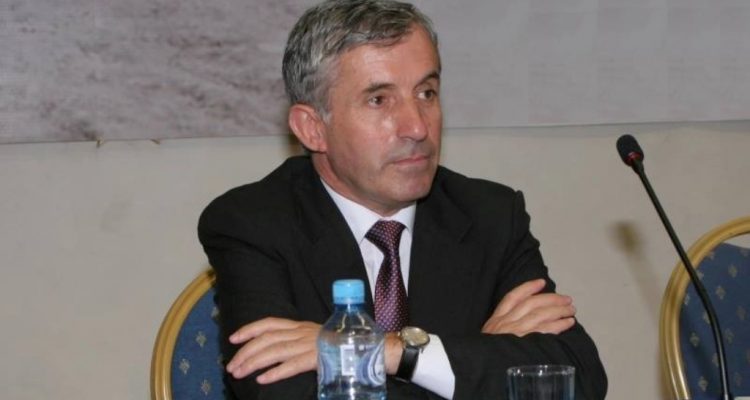 IBNA Intervistë me analistin e njohur politik, Prof. Enver Bytyçi