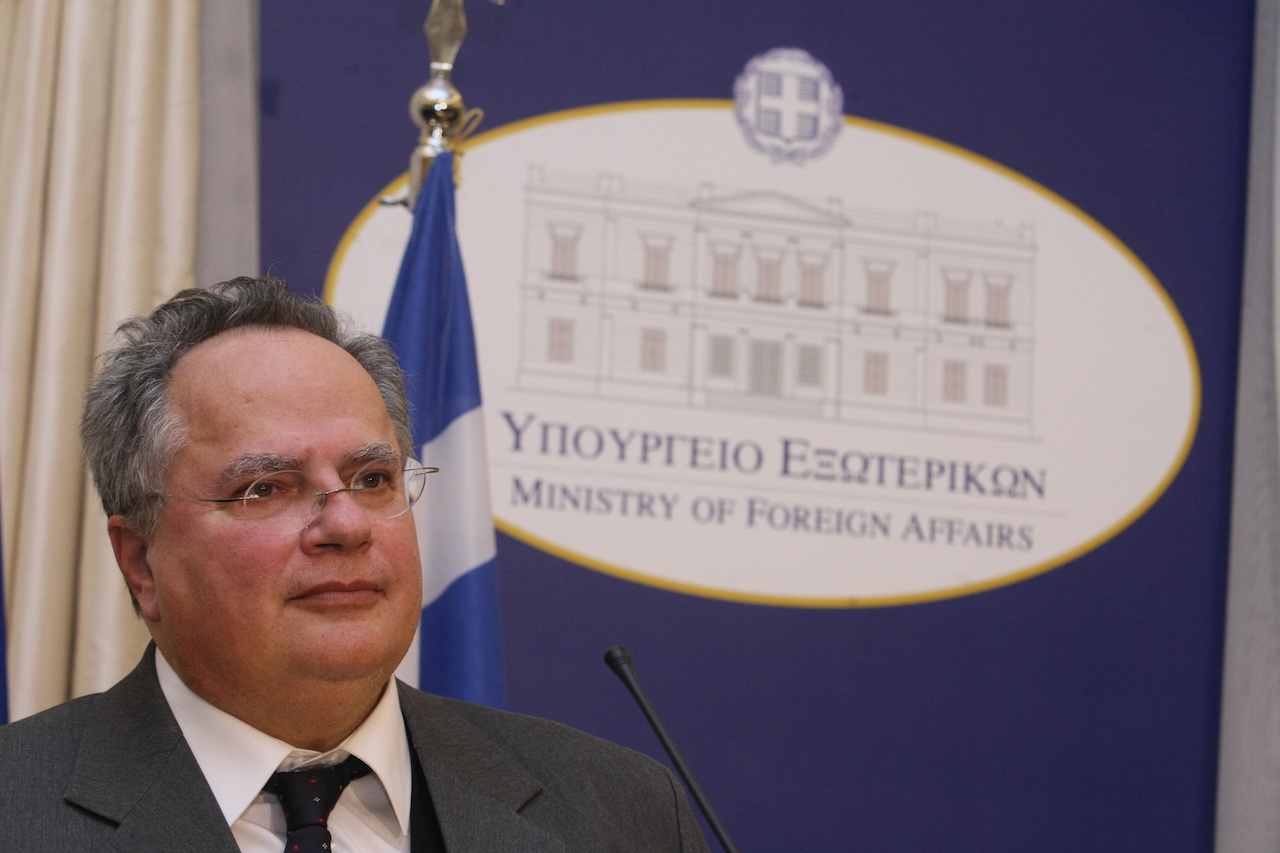 Η επίλυση εθνικών θεμάτων προαπαιτούμενο για την έξοδο από τα Μνημόνια