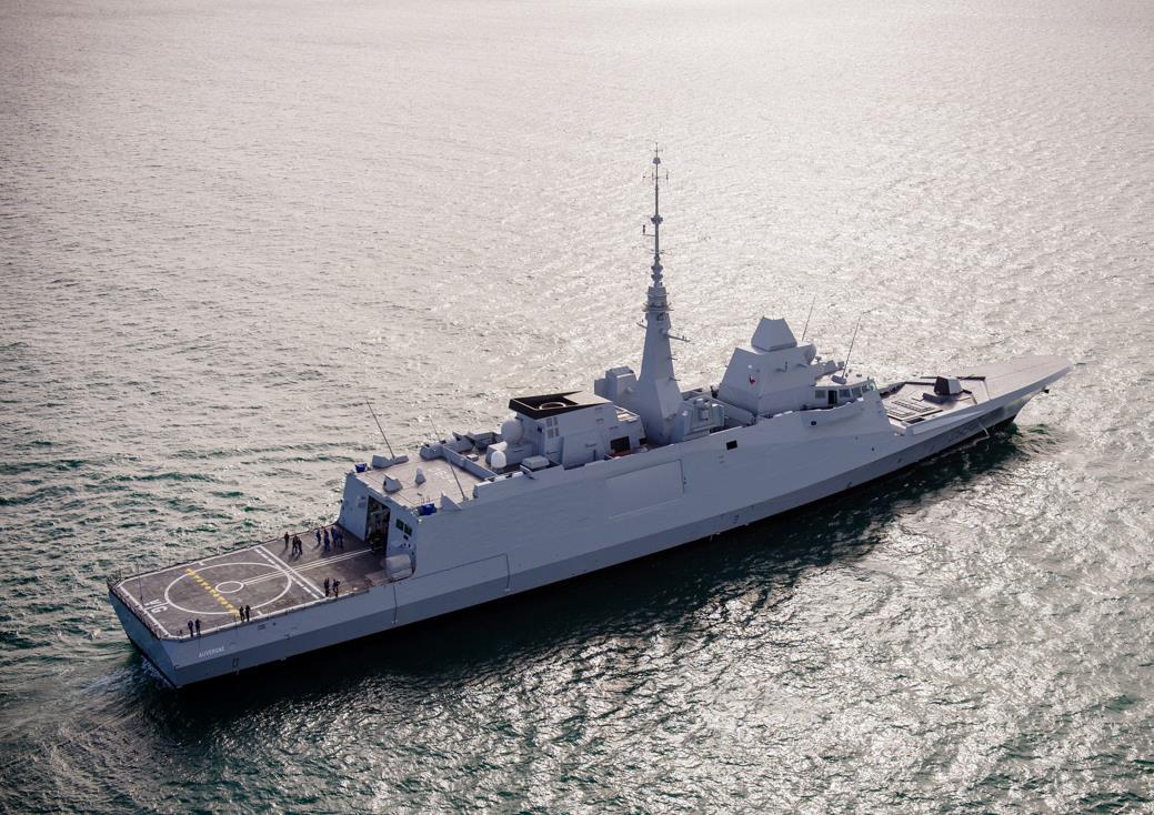 La Tribune: «Εξωφρενική σύγχυση μεταξύ Ελλάδας και Γαλλίας»
