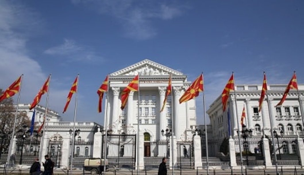 ΠΓΔΜ: Ουδέν σχόλιο από την κυβέρνηση για την τηλεφωνική επικοινωνία Zaev- Τσίπρα
