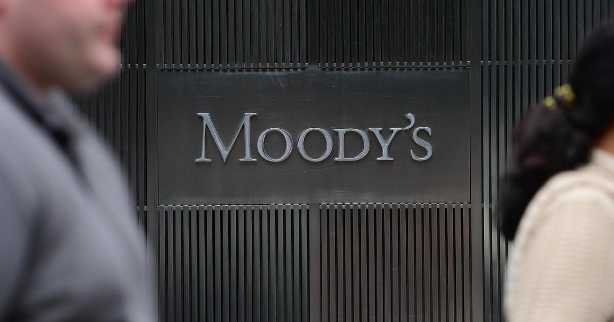 Moody’s: Ισχυρή ανάπτυξη την επόμενη διετία στην Ελλάδα