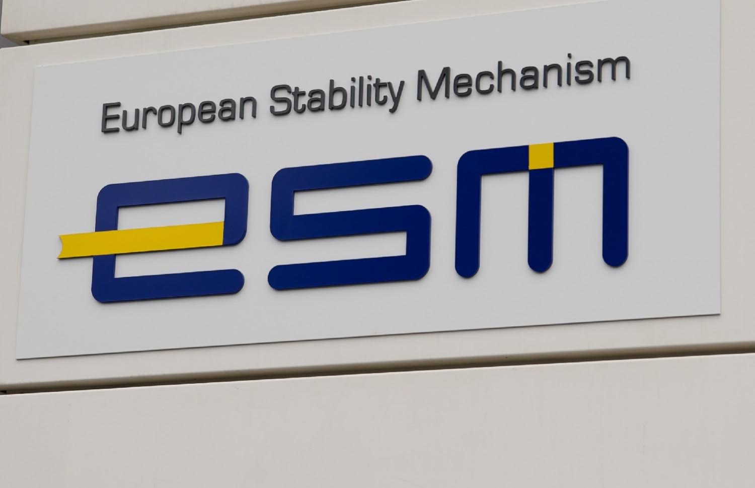 Εκταμιεύτηκε η δόση των 15 δισ. από τον ESM
