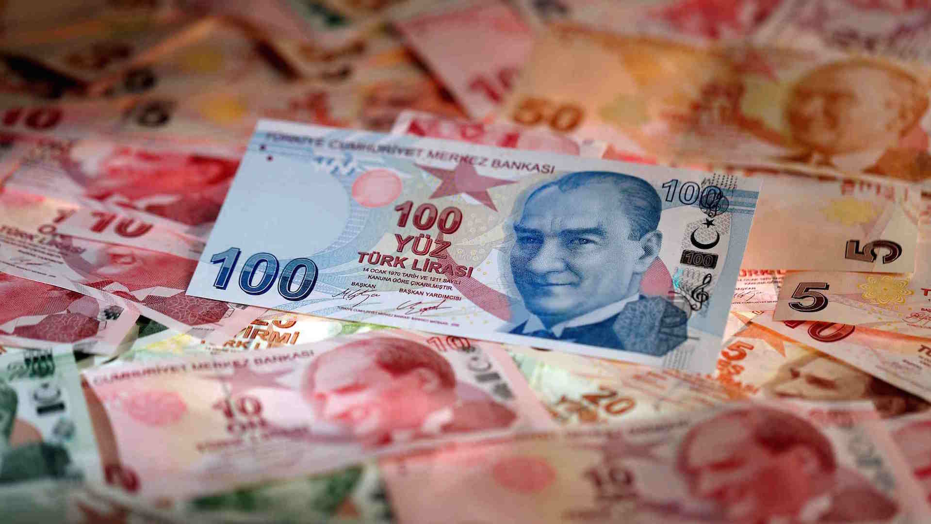 Τουρκία: 1,8 δισ. τουρκικές λίρες δανείστηκε το Υπουργείο Οικονομίας και Οικονομικών