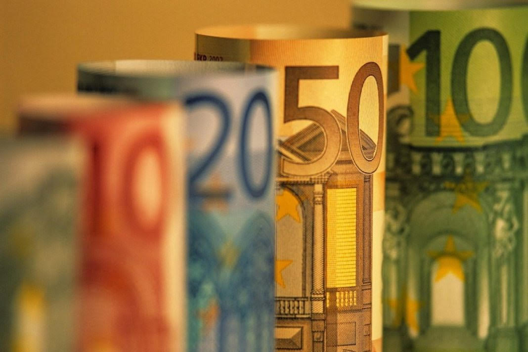 Κοινωνικό μέρισμα έως 1 δισ. από την ελληνική κυβέρνηση
