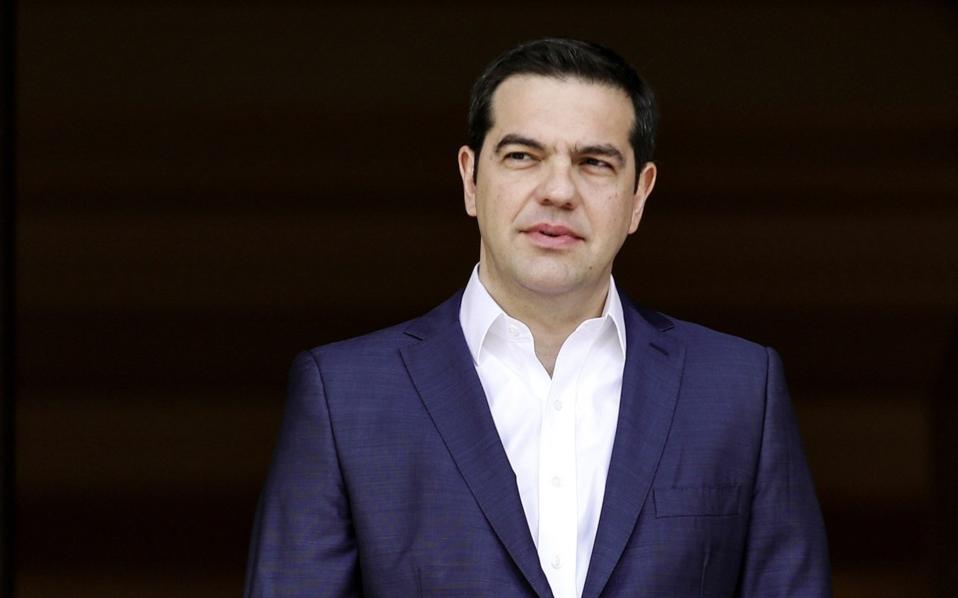 Δισέλιδο πορτραίτο του Αλέξη Τσίπρα στη γαλλική Le Journal du Dimanche