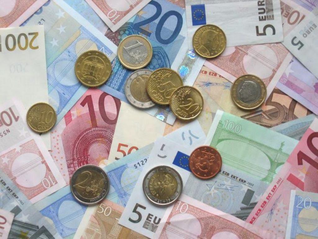 Η Αλβανία εξακολουθεί να έχει τον χαμηλότερο κατώτατο μισθό στην Ευρώπη, σύμφωνα με την Eurostat