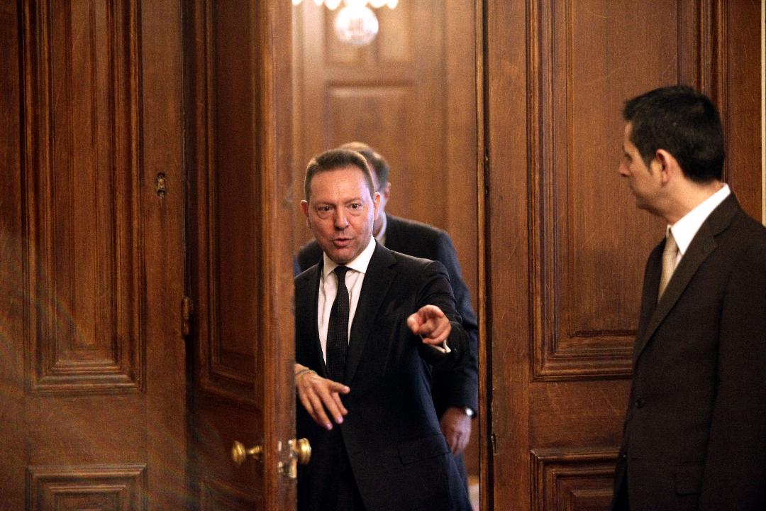 Στο “κόκκινο” η πολιτική ένταση στην Αθήνα με αφορμή την κόντρα Πολάκη-Στουρνάρα