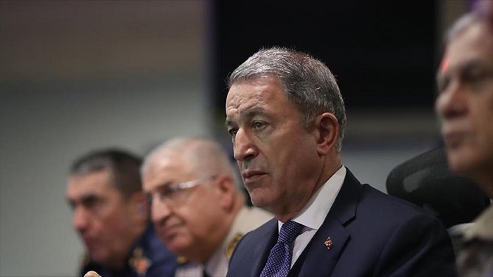 Μήνυμα μείωσης της έντασης με την Ελλάδα έστειλε ο Τούρκος Υπουργός Άμυνας