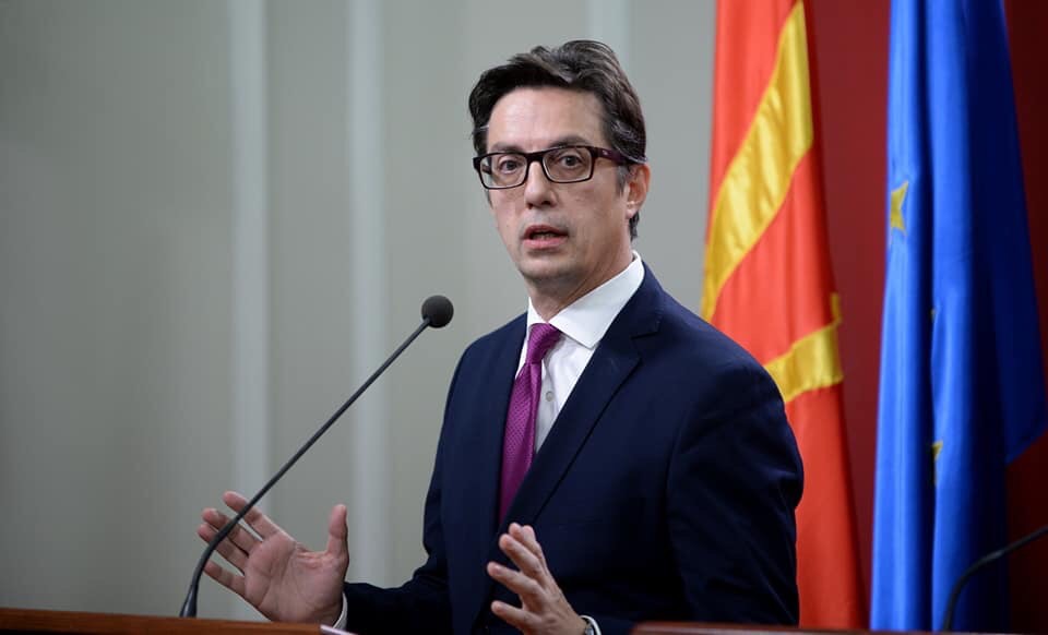 IBNA/συνέντευξη με τον προεδρικό υποψήφιο Stevo Pendarovski