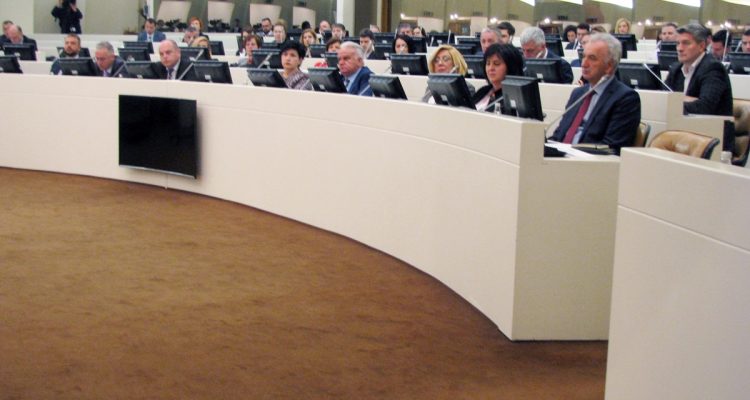Ο αγώνας εναντίον του χώρου υγειονομικής ταφής των πυρηνικών αποβλήτων της Κροατίας συνεχίζεται σε ομοσπονδιακό επίπεδο στην Β-Ε