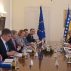 Johannes Hahn: Η γνωμοδότηση για το καθεστώς υποψήφιας προς ένταξη χώρας για τη Βοσνία Ερζεγοβίνη θα ανακοινωθεί μέχρι τα τέλη Μαΐου