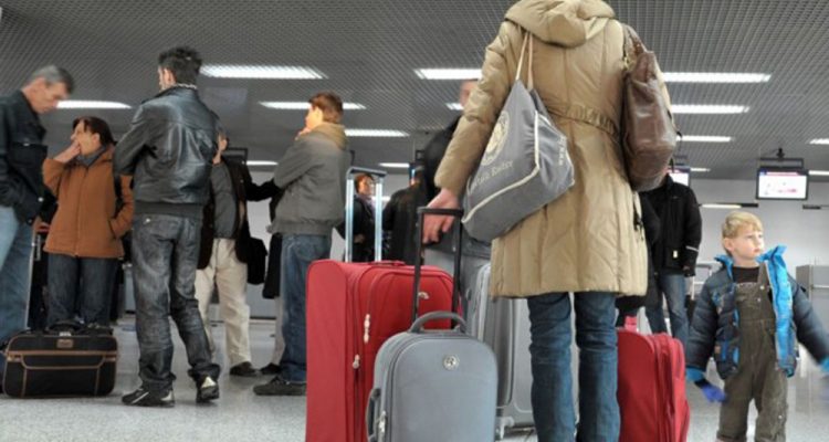 Οι νέοι εγκαταλείπουν το Κοσσυφοπέδιο