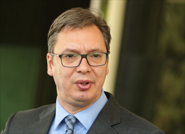 Σερβία: Την Τρίτη με τα κόμματα ο Vucic για την αναβολή των εκλογών