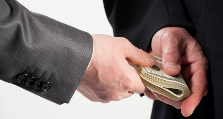 Η διαδεδομένη διαφθορά εξακολουθεί να πλήττει το Κοσσυφοπέδιο