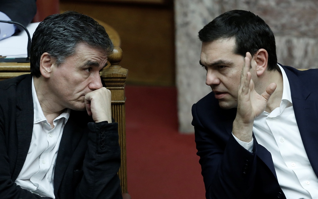 Μειώσεις φόρων και σχέδιο 4ετίας από την κυβέρνηση Τσίπρα